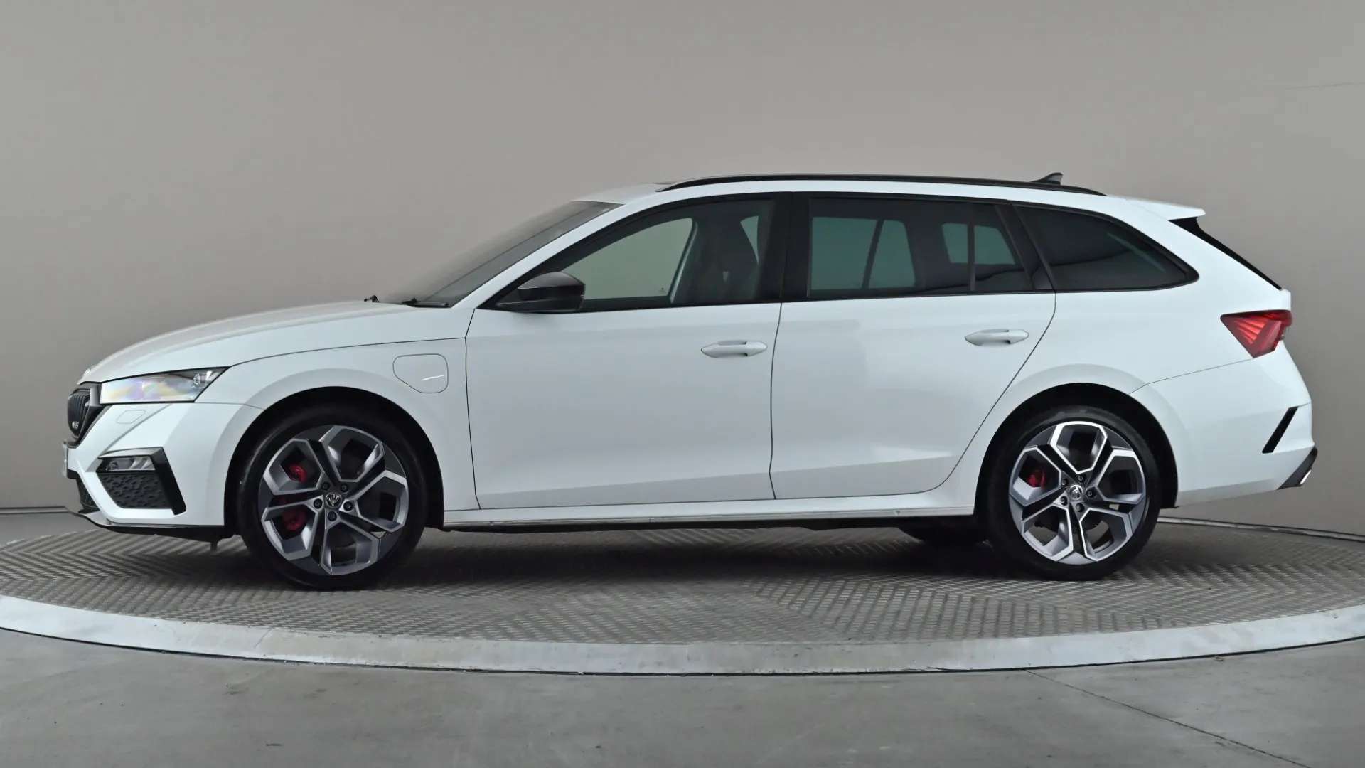 A 2023 SKODA OCTAVIA 1.4 TSI iV vRS DSG A 2023 SKODA OCTAVIA 1.4 TSI iV vRS DSG