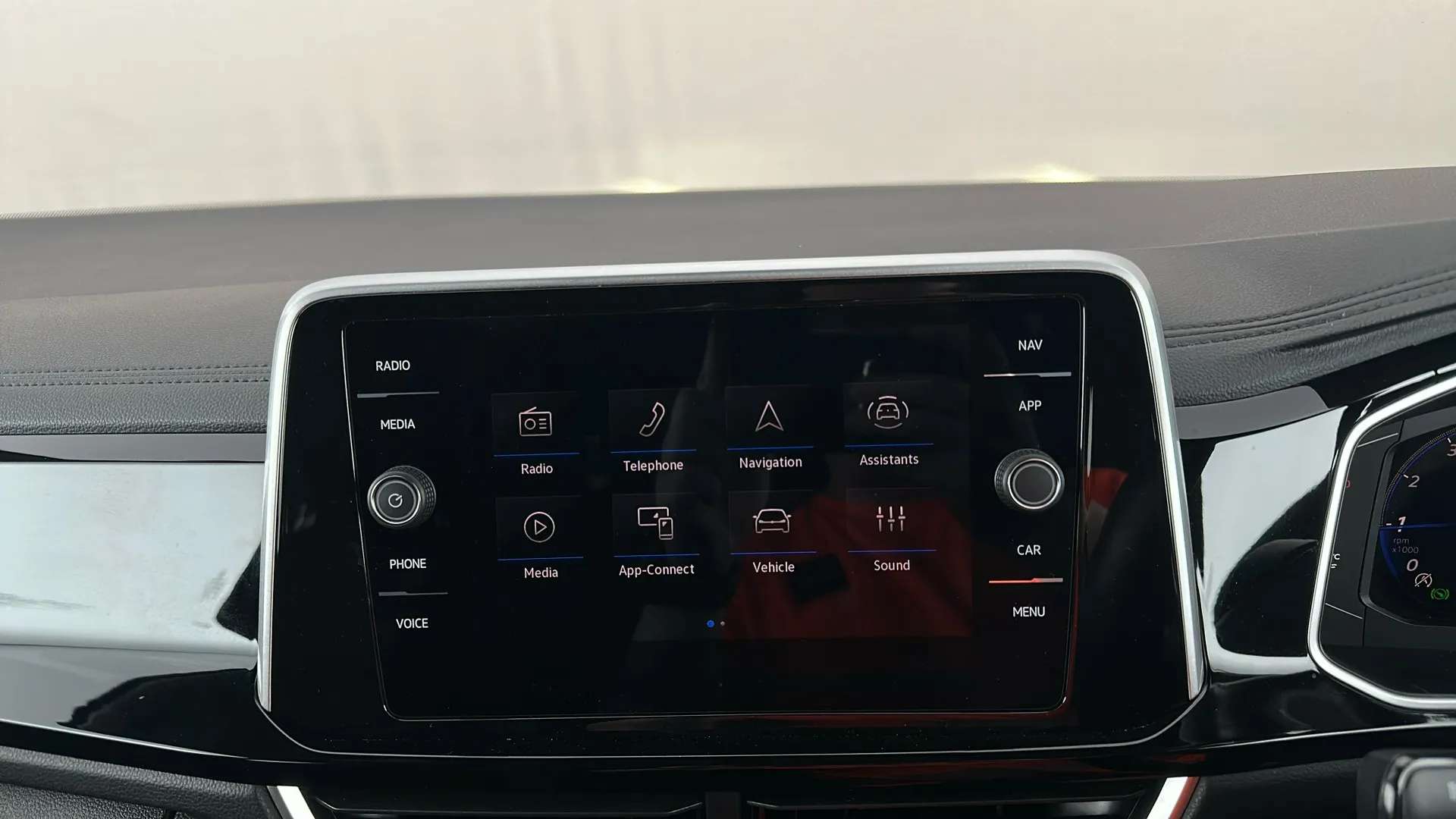 2024 VOLKSWAGEN T-ROC 2024 VOLKSWAGEN T-ROC