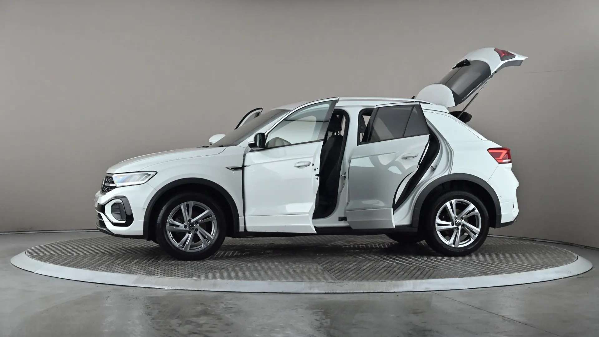 2024 VOLKSWAGEN T-ROC 2024 VOLKSWAGEN T-ROC