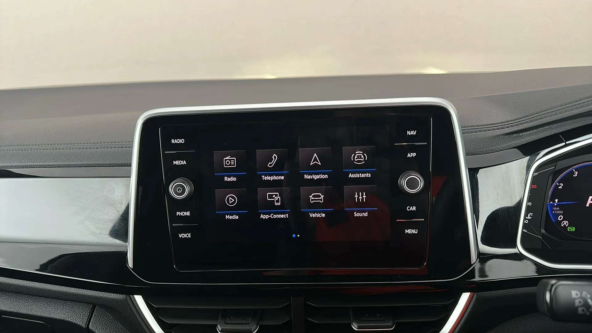 2024 VOLKSWAGEN T-ROC 2024 VOLKSWAGEN T-ROC