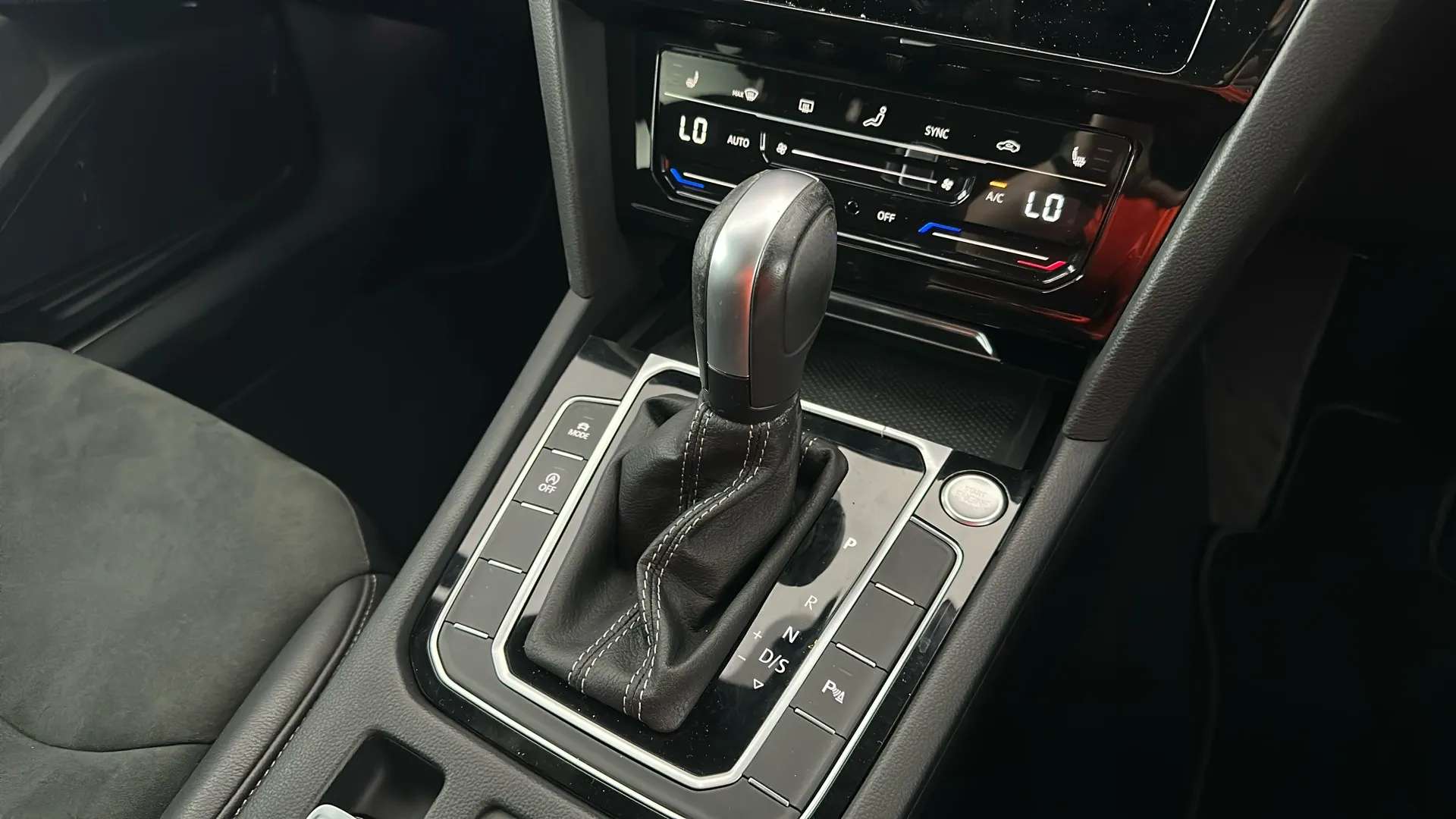 2022 VOLKSWAGEN ARTEON 2022 VOLKSWAGEN ARTEON
