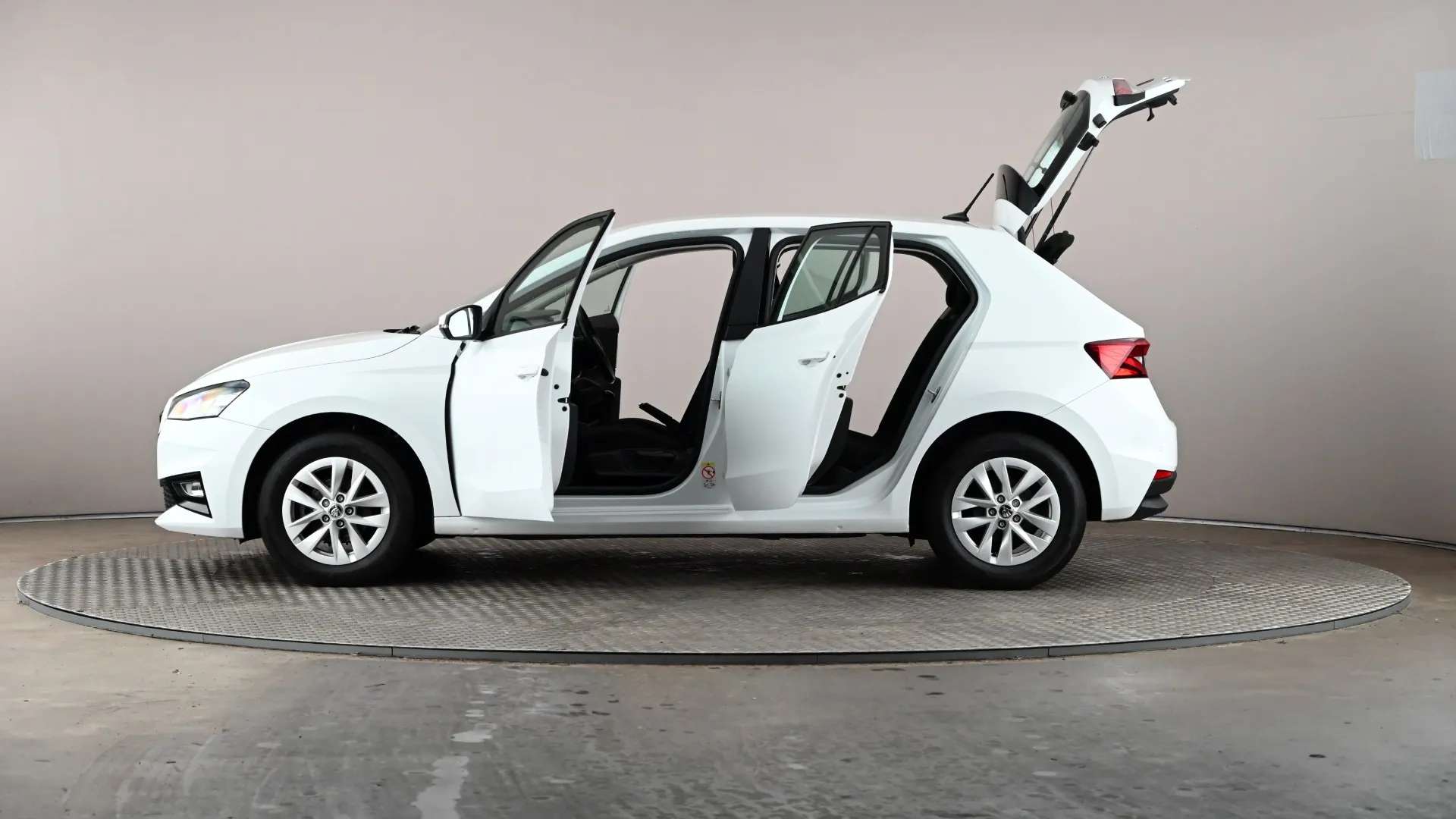 2023 SKODA FABIA 2023 SKODA FABIA