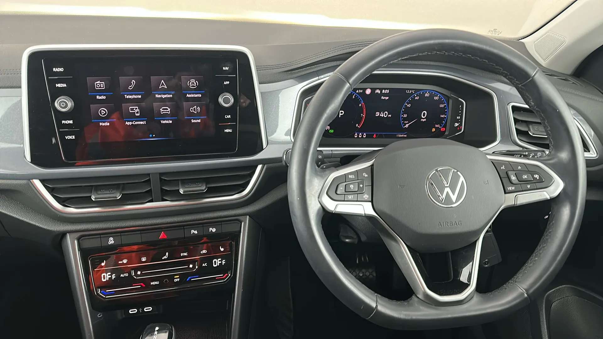 2023 VOLKSWAGEN T-ROC 2023 VOLKSWAGEN T-ROC