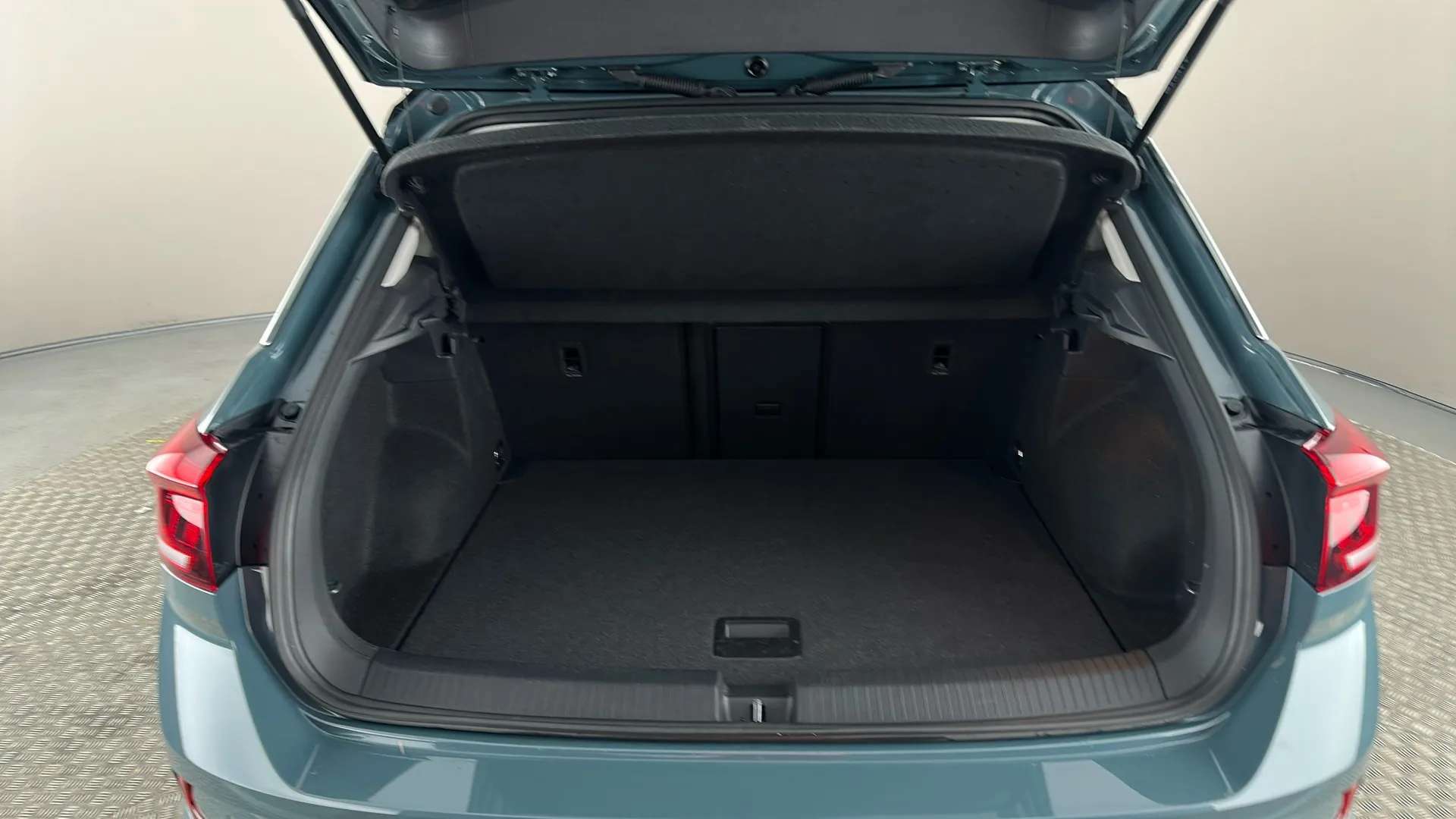 2023 VOLKSWAGEN T-ROC 2023 VOLKSWAGEN T-ROC