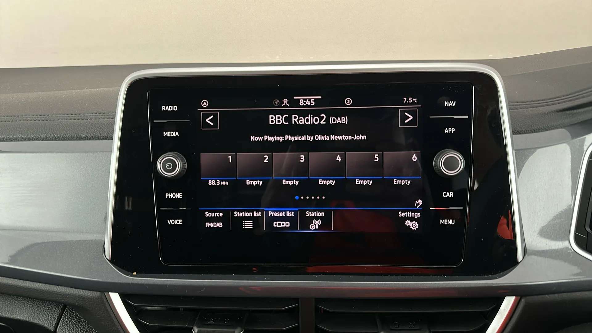 2023 VOLKSWAGEN T-ROC 2023 VOLKSWAGEN T-ROC