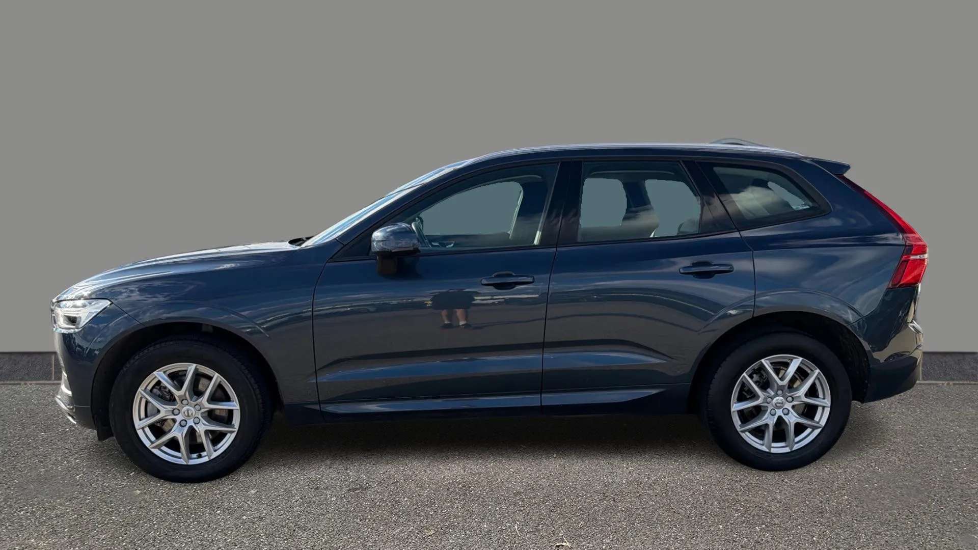 2020 VOLVO XC60 2020 VOLVO XC60
