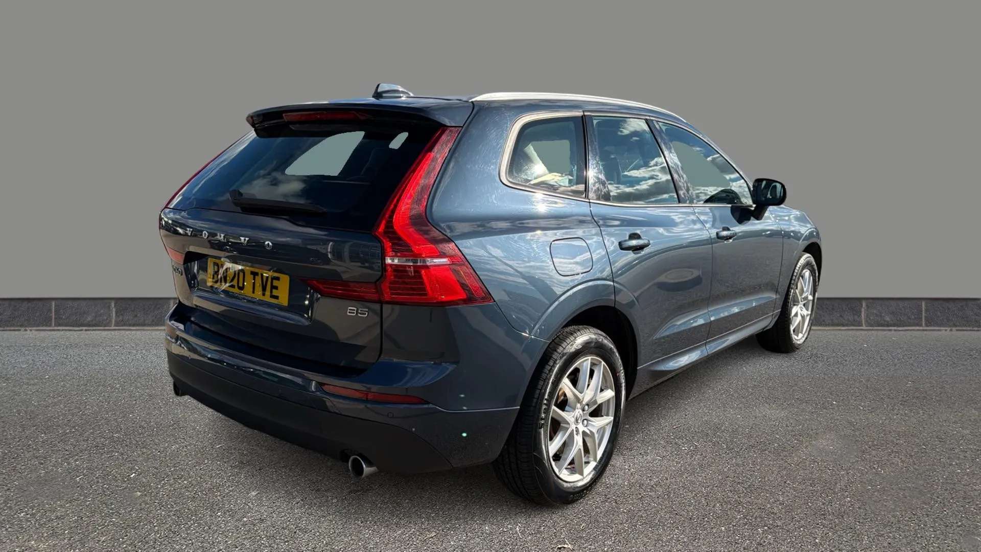 2020 VOLVO XC60 2020 VOLVO XC60