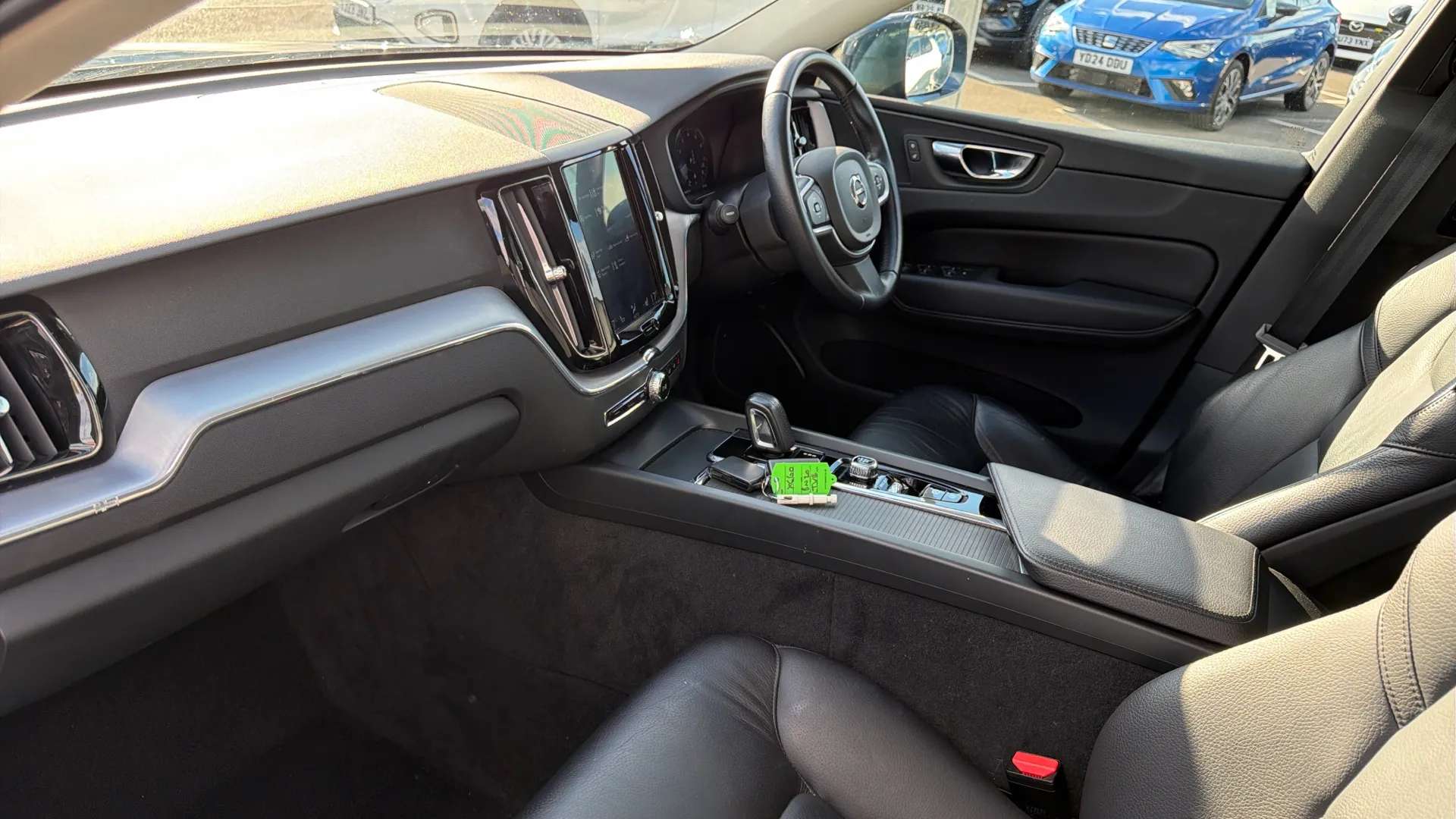 2020 VOLVO XC60 2020 VOLVO XC60