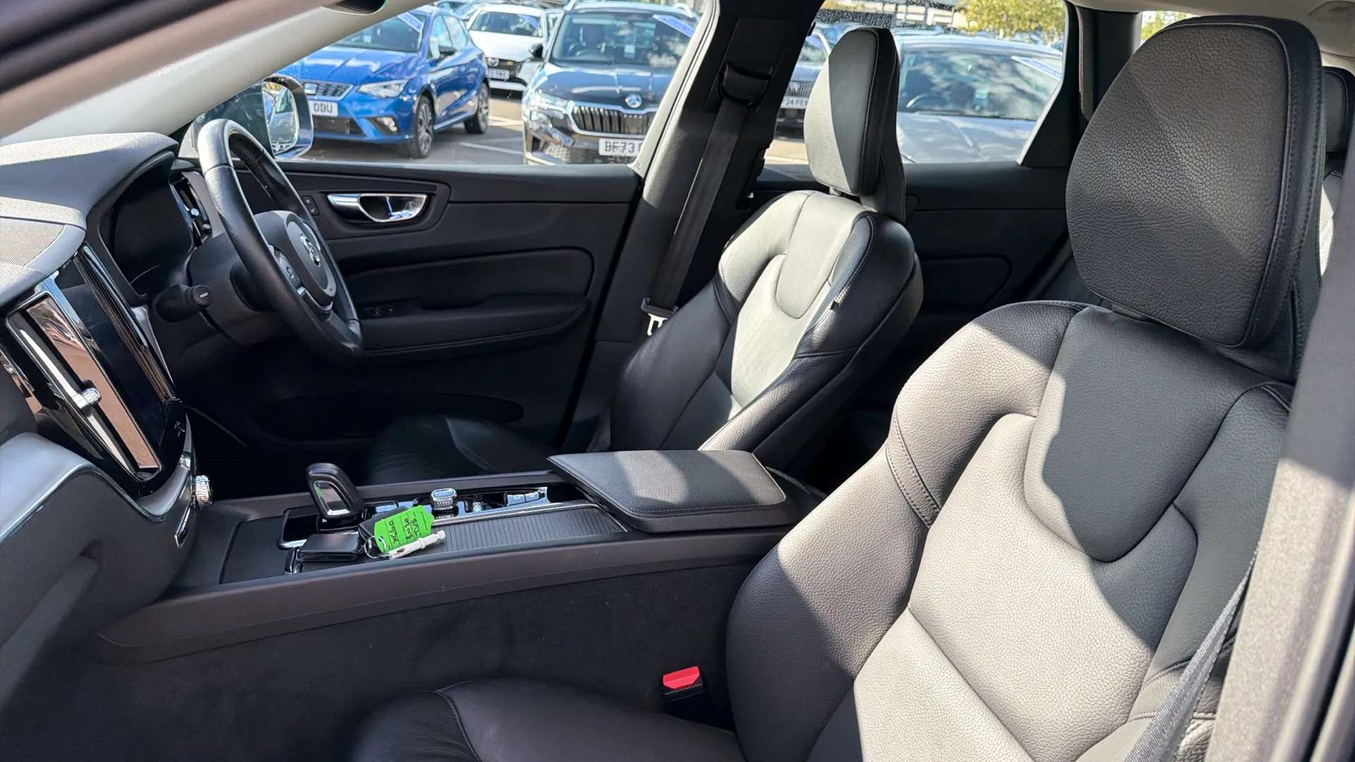 2020 VOLVO XC60 2020 VOLVO XC60