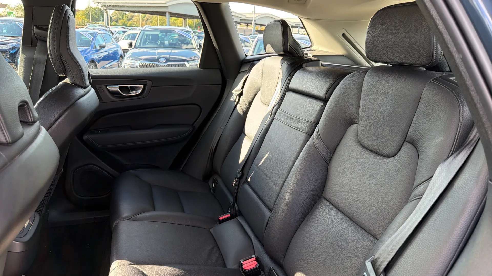 2020 VOLVO XC60 2020 VOLVO XC60