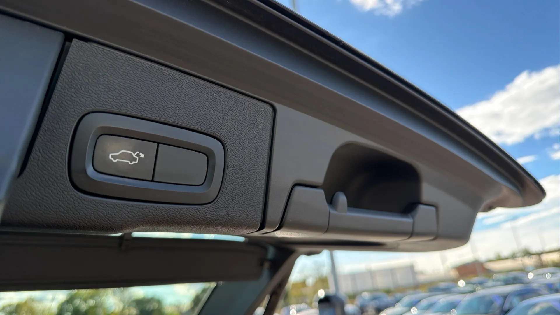 2020 VOLVO XC60 2020 VOLVO XC60