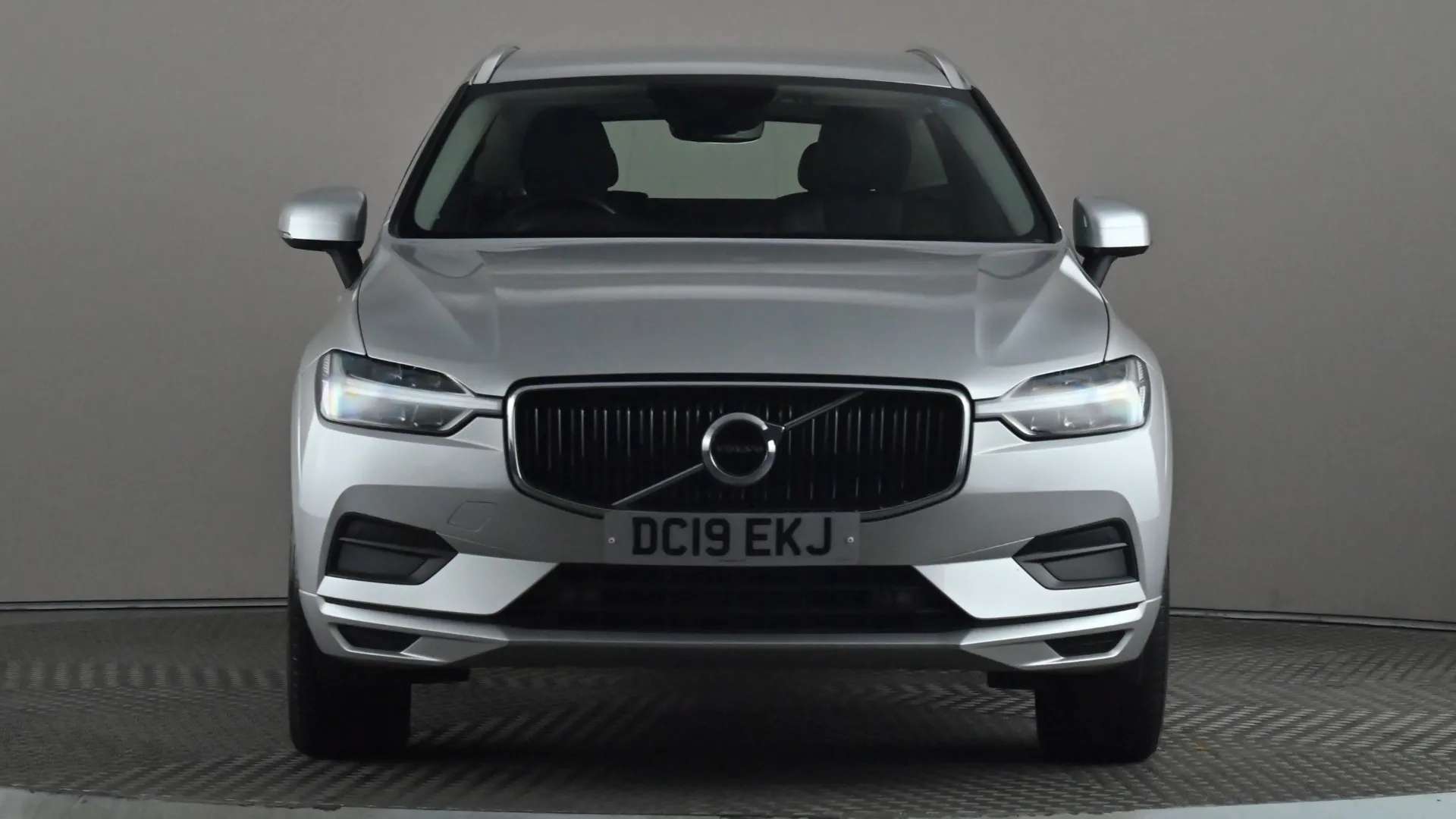 2019 VOLVO XC60 2019 VOLVO XC60