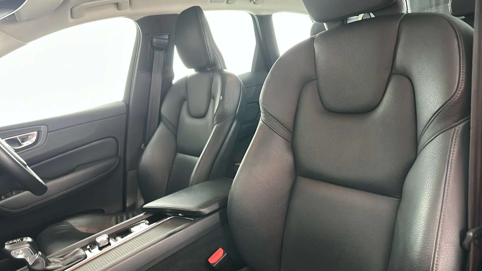 2019 VOLVO XC60 2019 VOLVO XC60