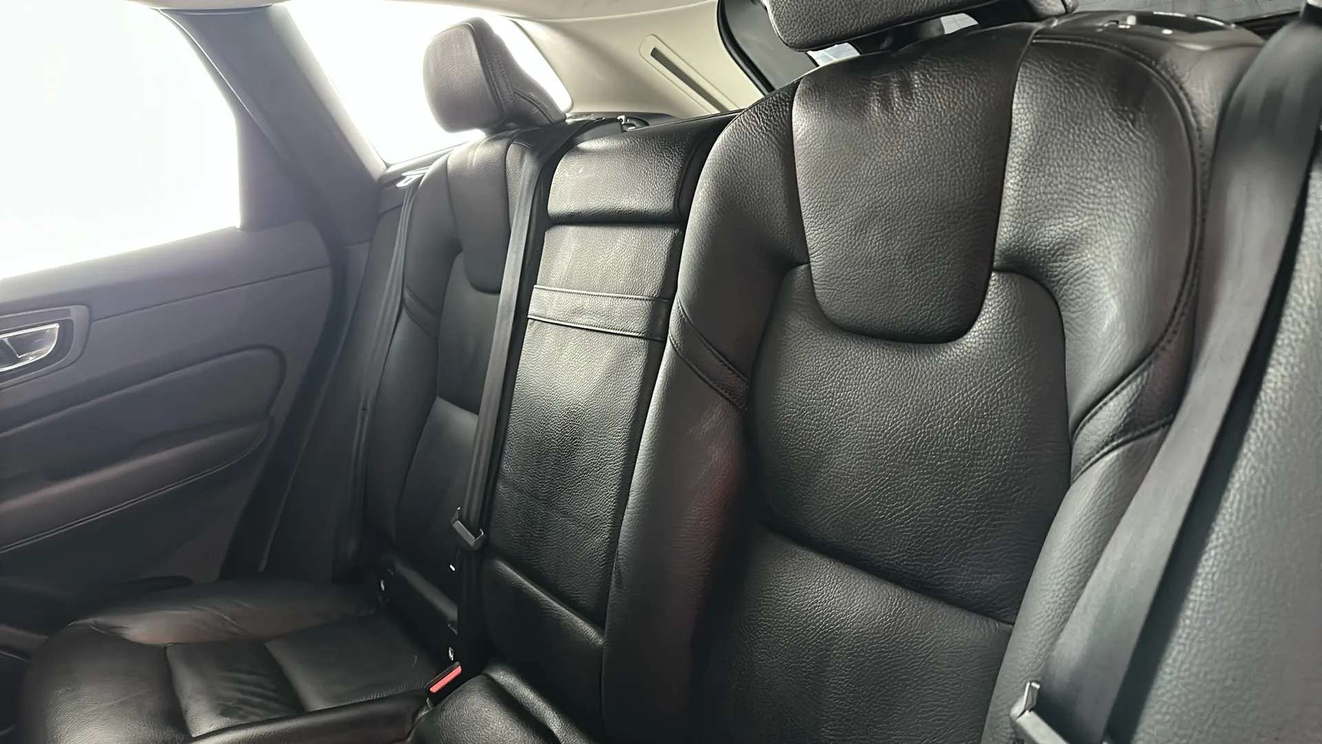 2019 VOLVO XC60 2019 VOLVO XC60