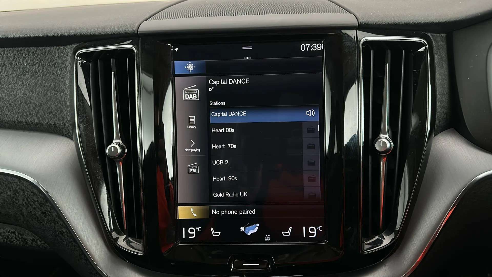 2019 VOLVO XC60 2019 VOLVO XC60