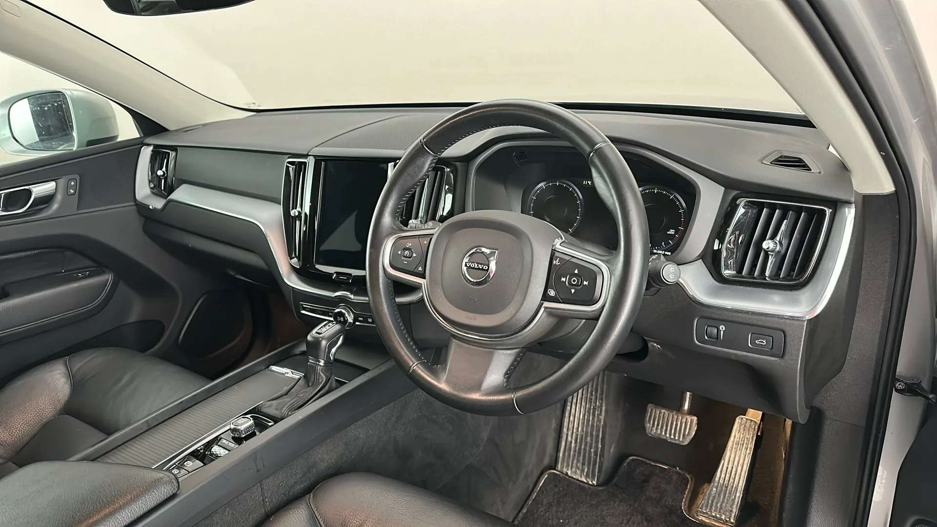 2019 VOLVO XC60 2019 VOLVO XC60