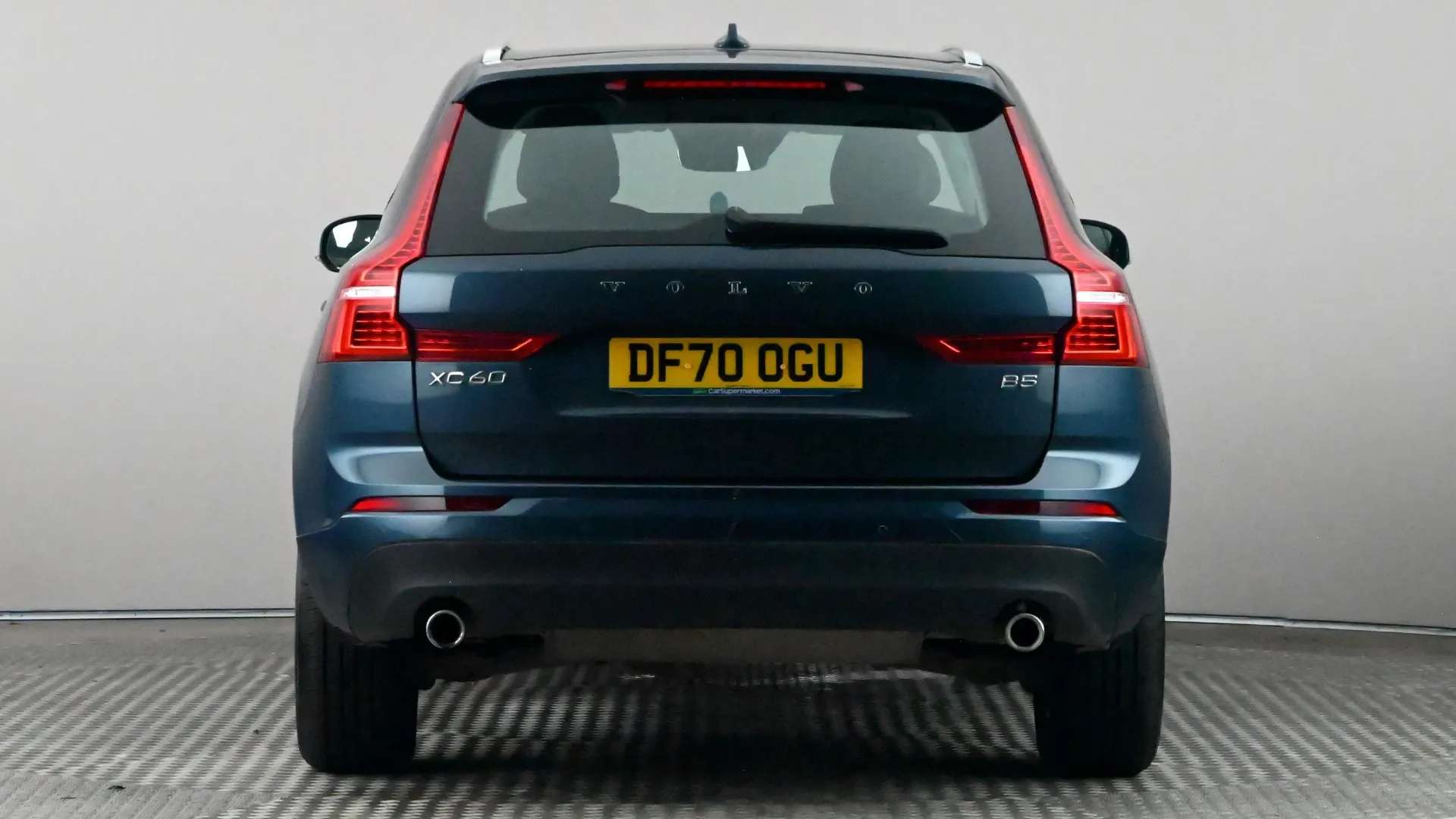 2020 VOLVO XC60 2020 VOLVO XC60
