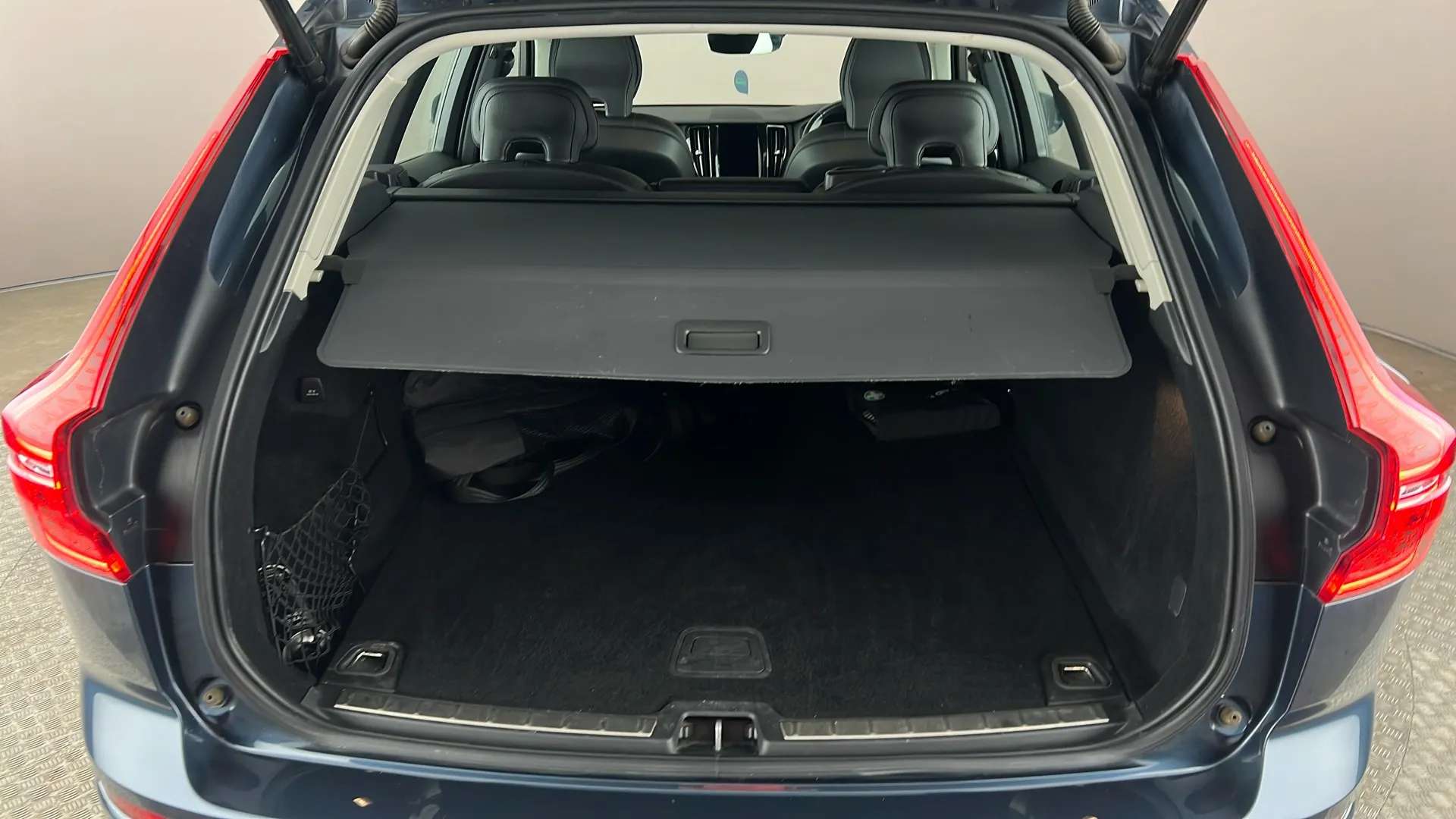 2020 VOLVO XC60 2020 VOLVO XC60
