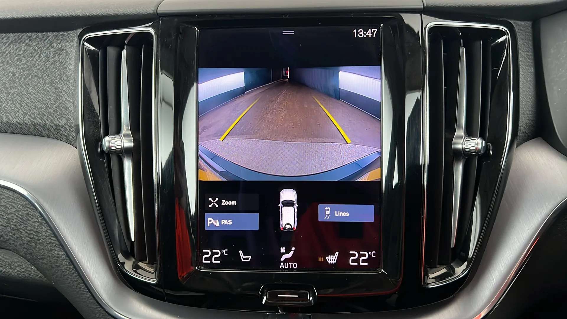 2020 VOLVO XC60 2020 VOLVO XC60