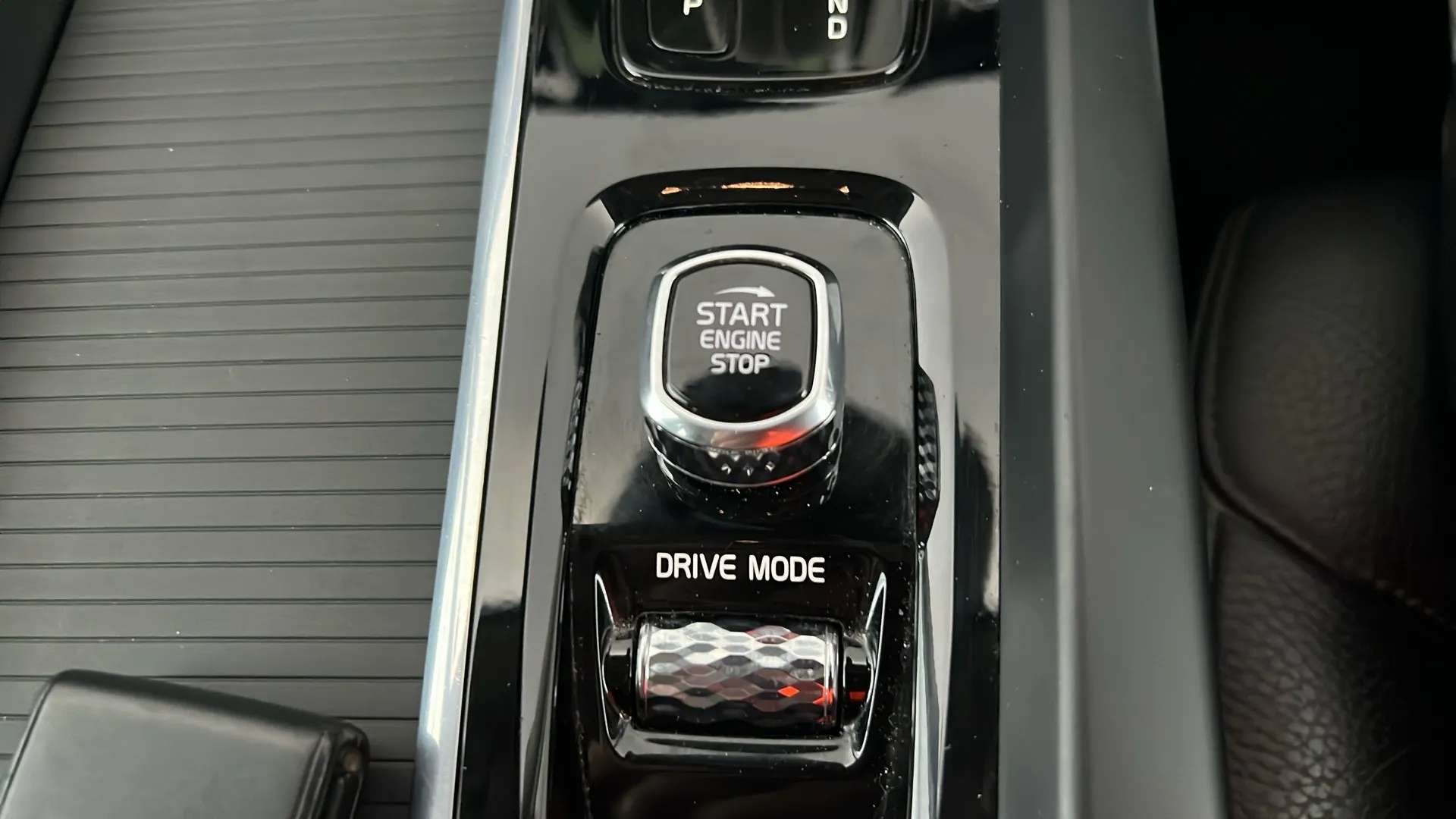 2020 VOLVO XC60 2020 VOLVO XC60