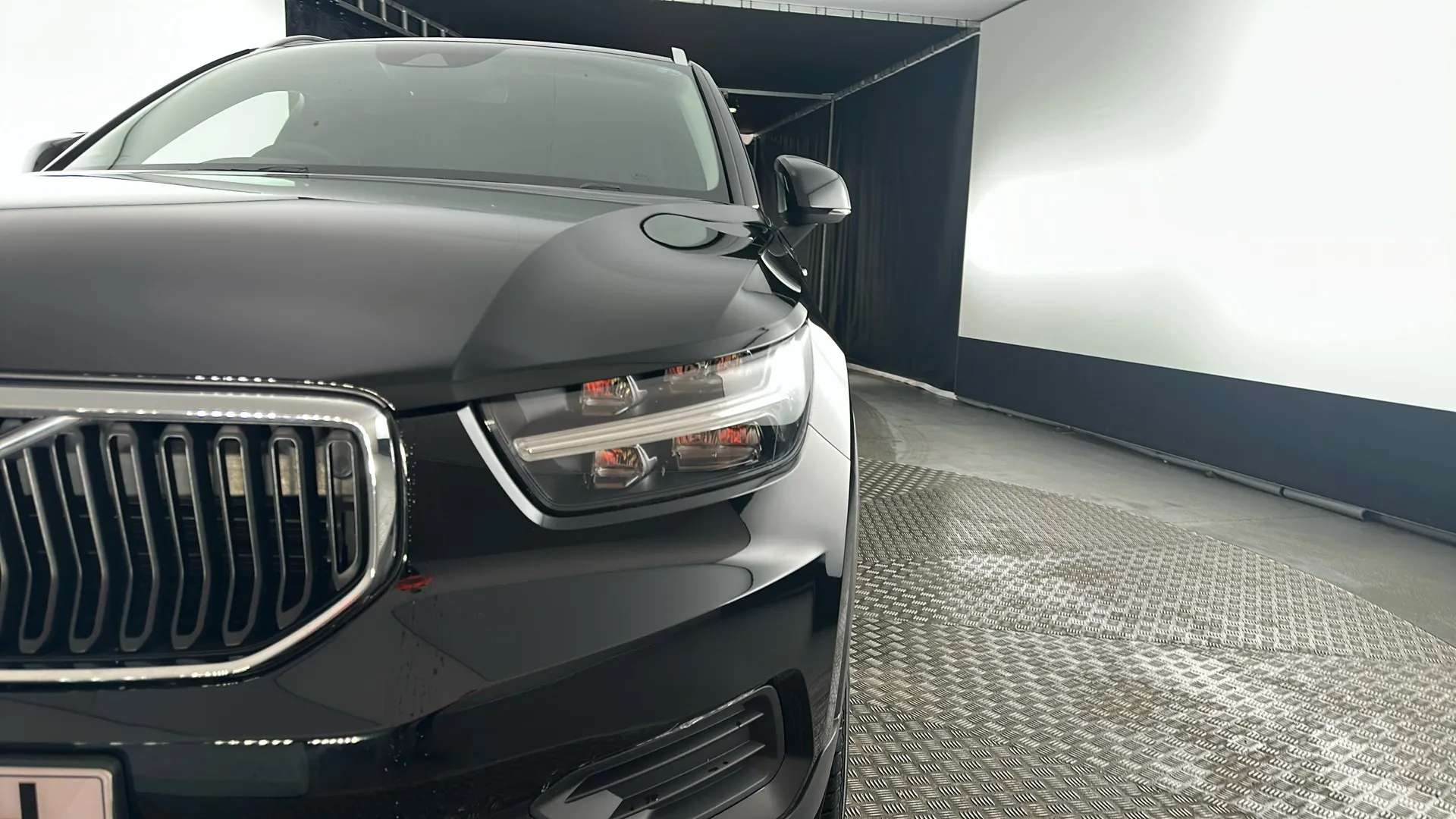 2021 VOLVO XC40 2021 VOLVO XC40