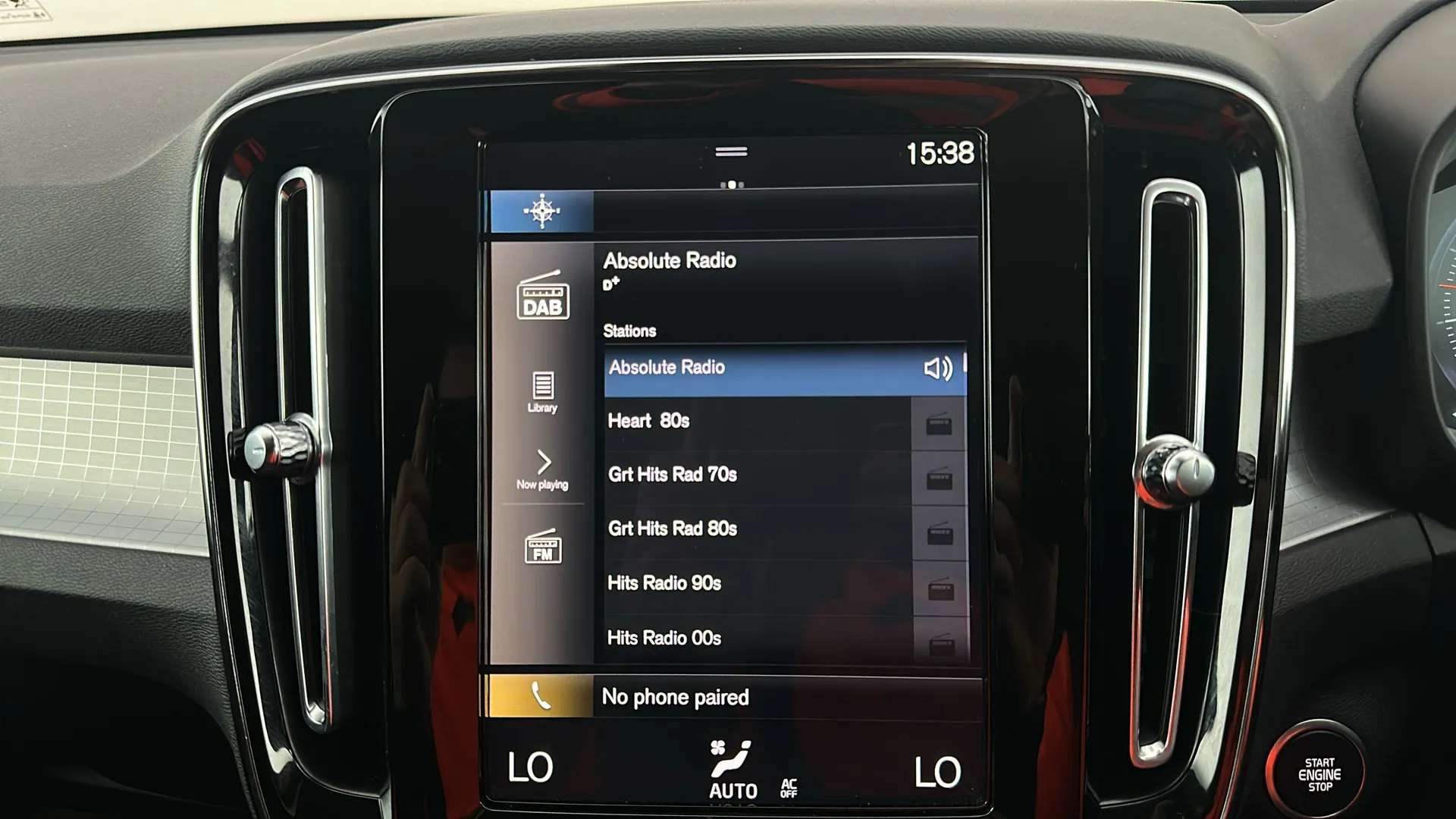 2021 VOLVO XC40 2021 VOLVO XC40