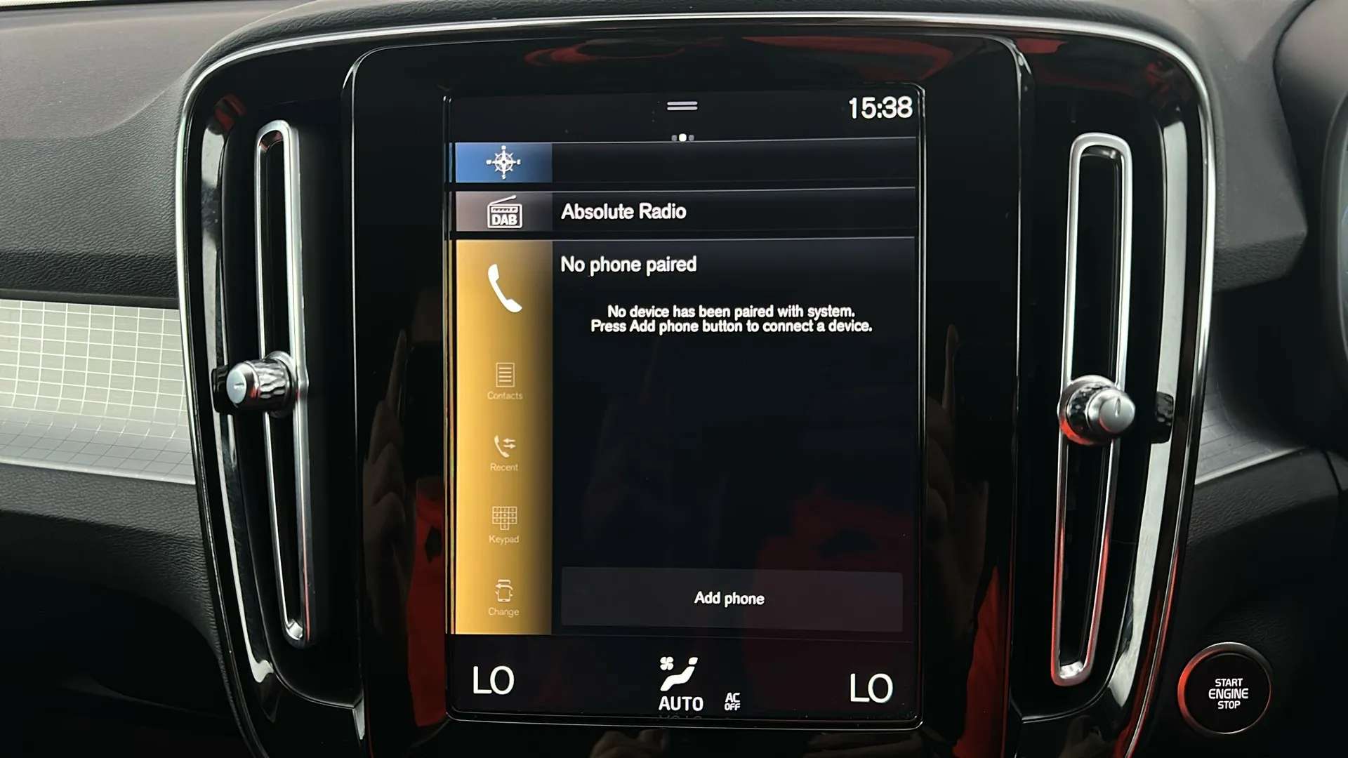 2021 VOLVO XC40 2021 VOLVO XC40