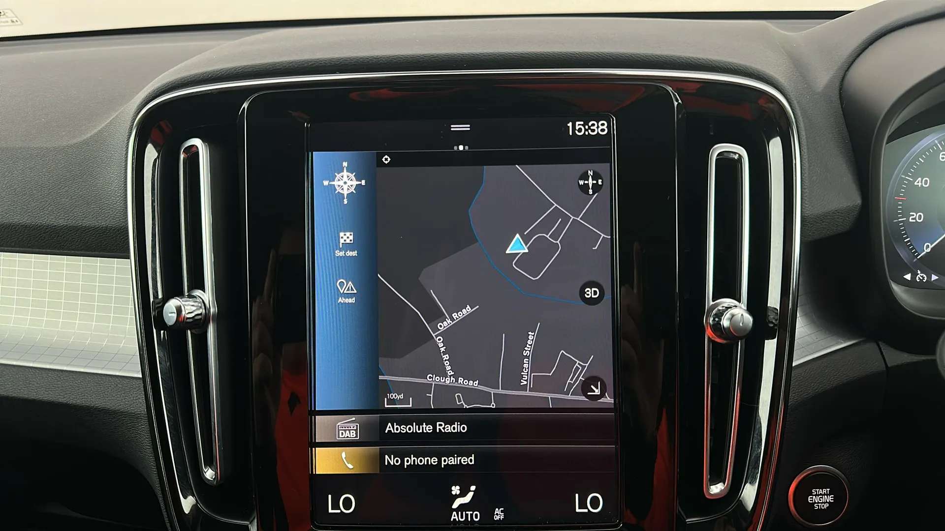 2021 VOLVO XC40 2021 VOLVO XC40