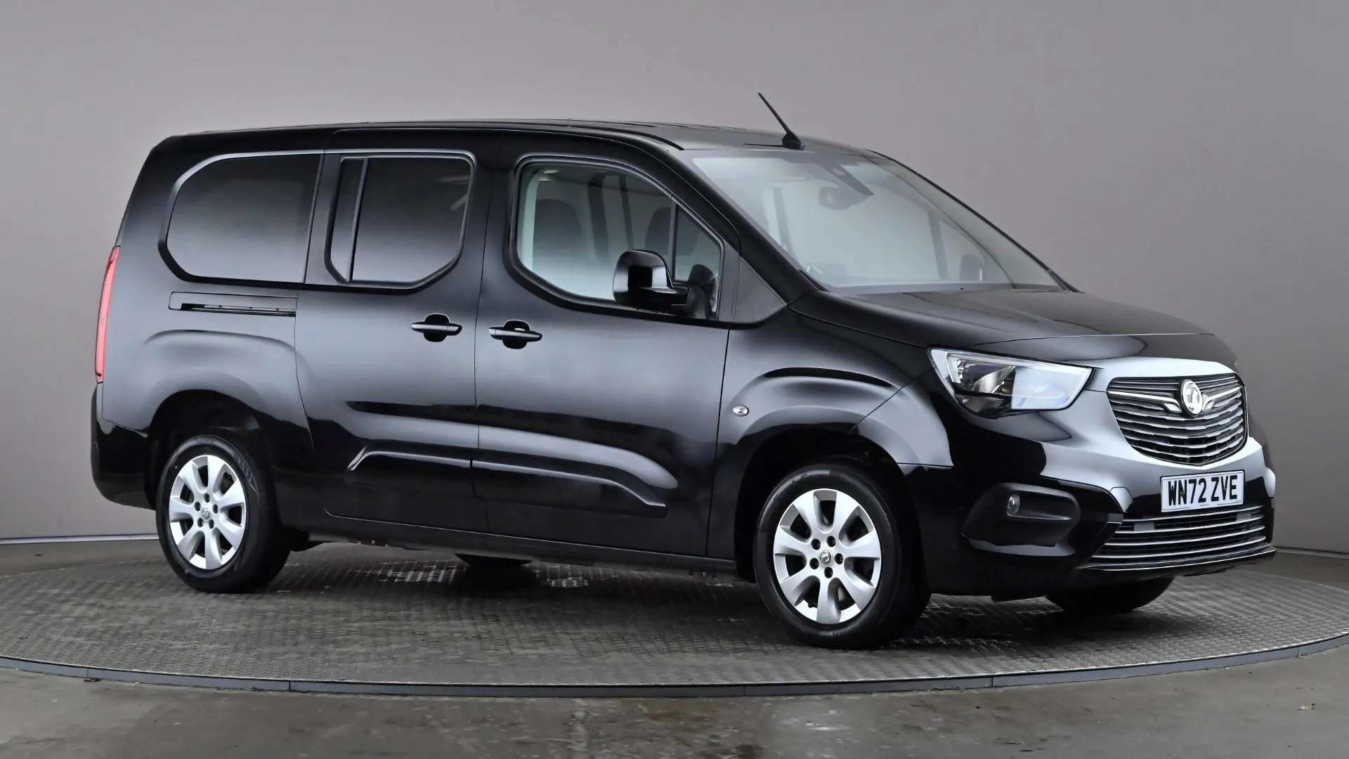 Check out this Vauxhall Combo Life 2022 Diesel Manual