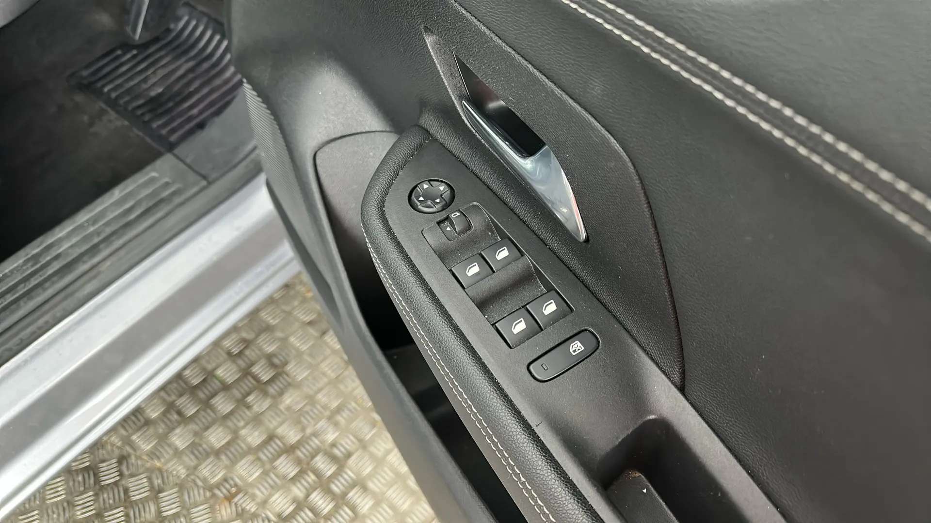 2023 VAUXHALL MOKKA 2023 VAUXHALL MOKKA