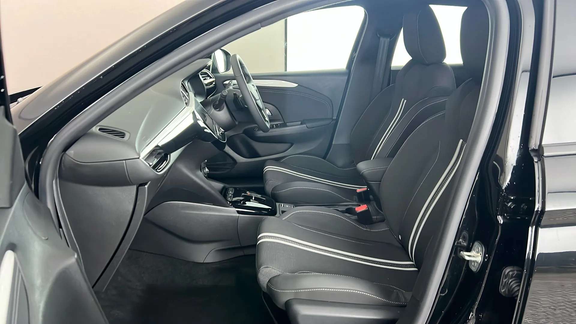 2025 VAUXHALL CORSA 2025 VAUXHALL CORSA