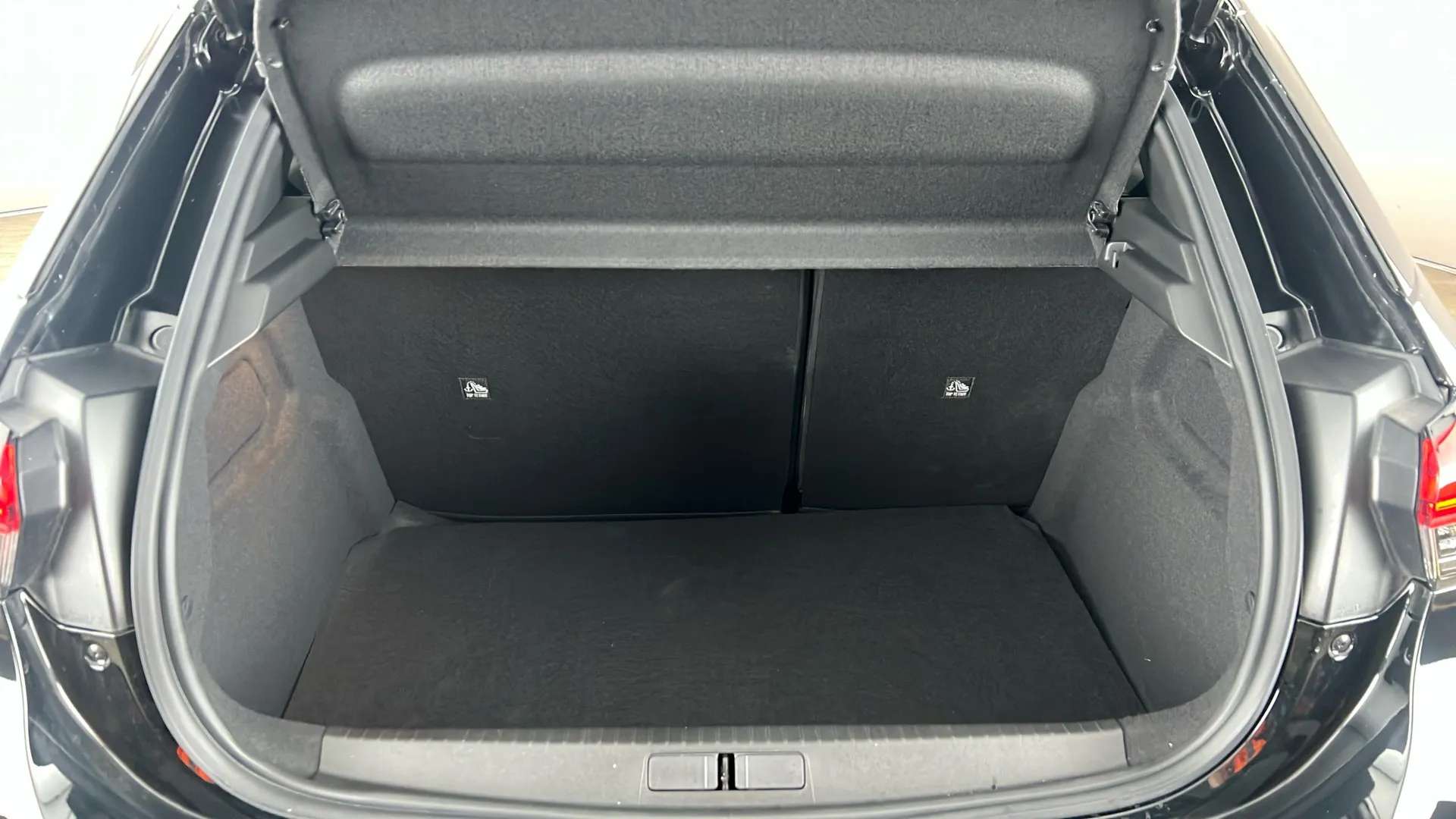 2025 VAUXHALL CORSA 2025 VAUXHALL CORSA