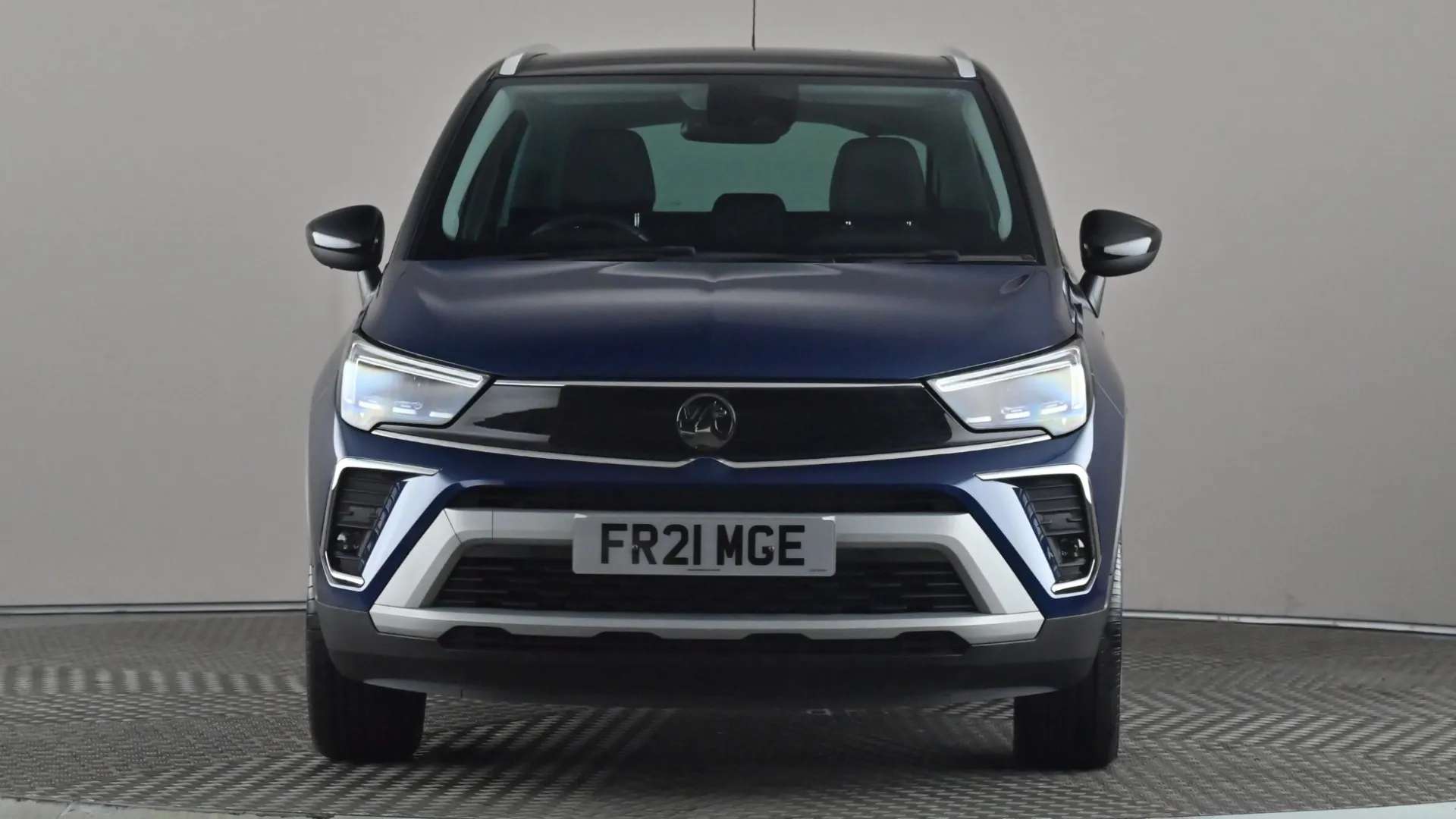 A 2021 VAUXHALL CROSSLAND 1.2 Turbo SRi Nav A 2021 VAUXHALL CROSSLAND 1.2 Turbo SRi Nav