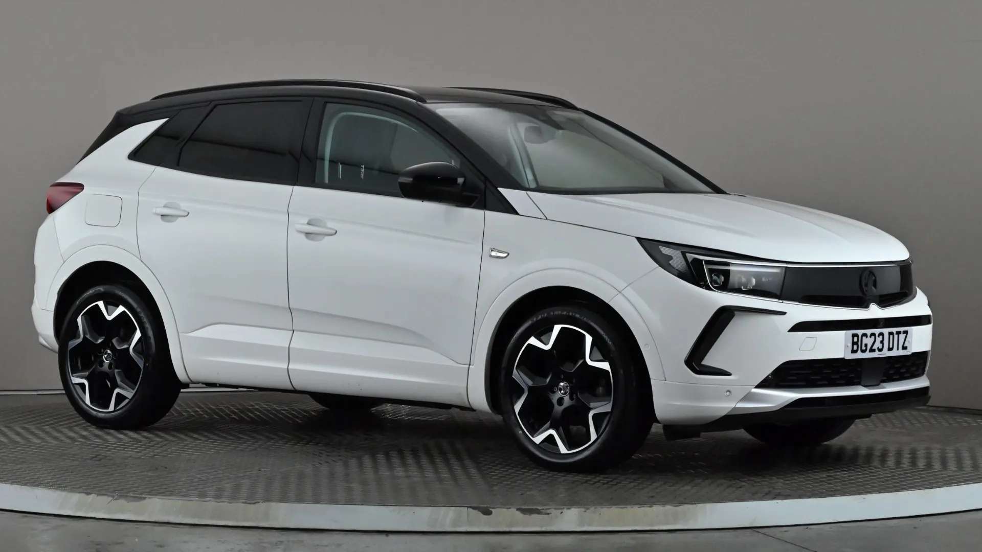 A 2023 VAUXHALL GRANDLAND 1.2 Turbo Ultimate A 2023 VAUXHALL GRANDLAND 1.2 Turbo Ultimate