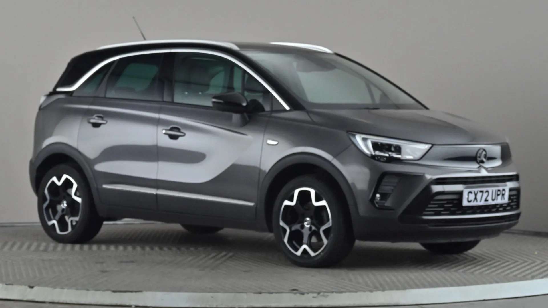 Check out this Vauxhall Crossland 2022 Petrol Manual