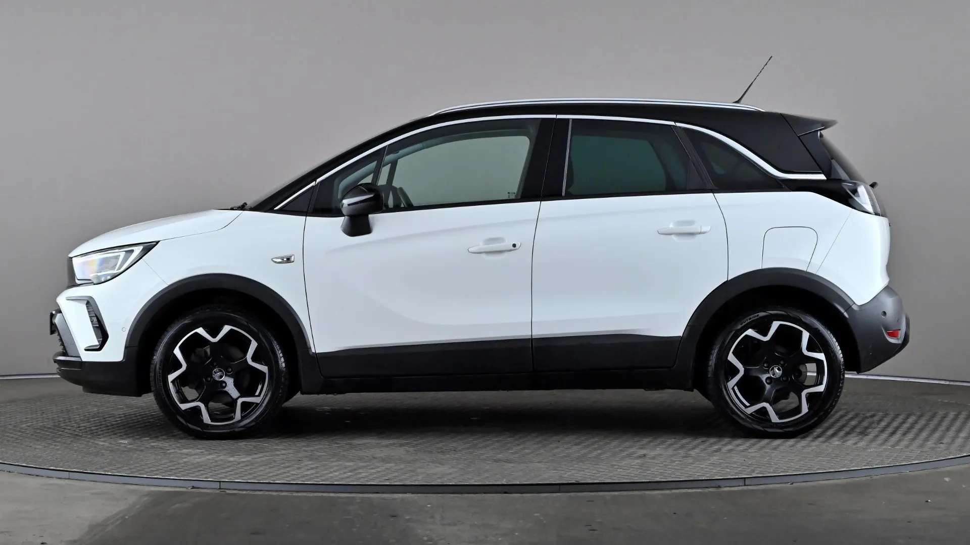 A 2023 VAUXHALL CROSSLAND 1.2 Turbo Ultimate A 2023 VAUXHALL CROSSLAND 1.2 Turbo Ultimate