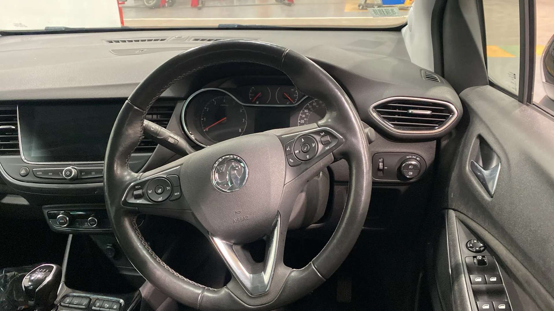 A 2023 VAUXHALL CROSSLAND 1.2 Turbo Ultimate A 2023 VAUXHALL CROSSLAND 1.2 Turbo Ultimate