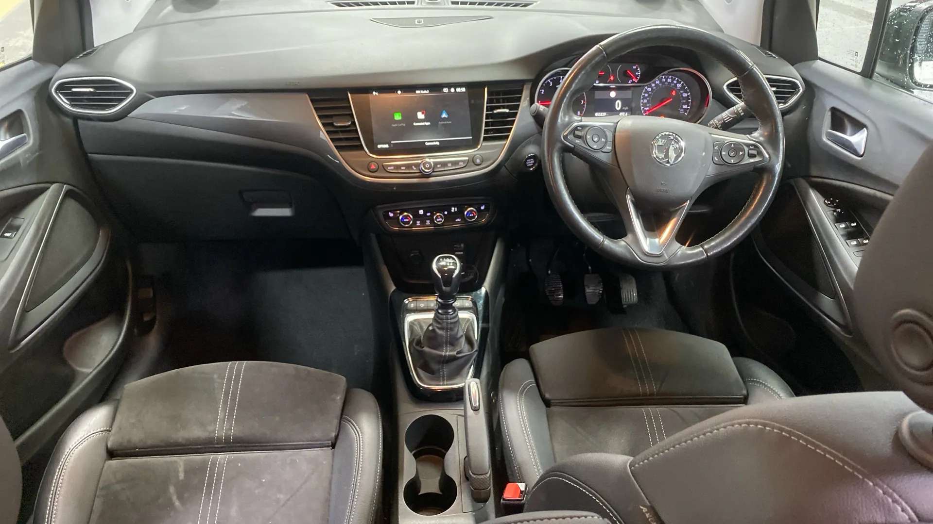 A 2023 VAUXHALL CROSSLAND 1.2 Turbo Ultimate A 2023 VAUXHALL CROSSLAND 1.2 Turbo Ultimate