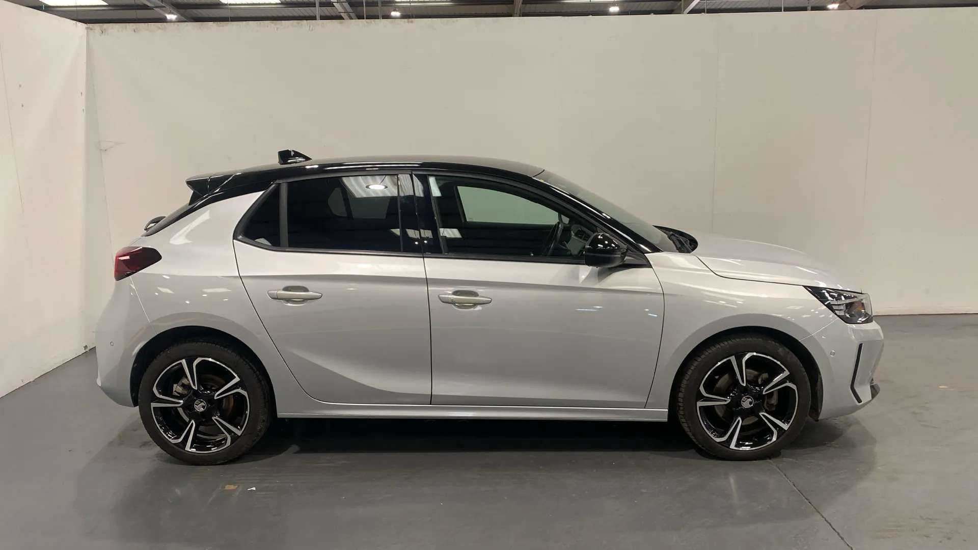 A 2023 VAUXHALL CORSA 1.2 Turbo Ultimate A 2023 VAUXHALL CORSA 1.2 Turbo Ultimate
