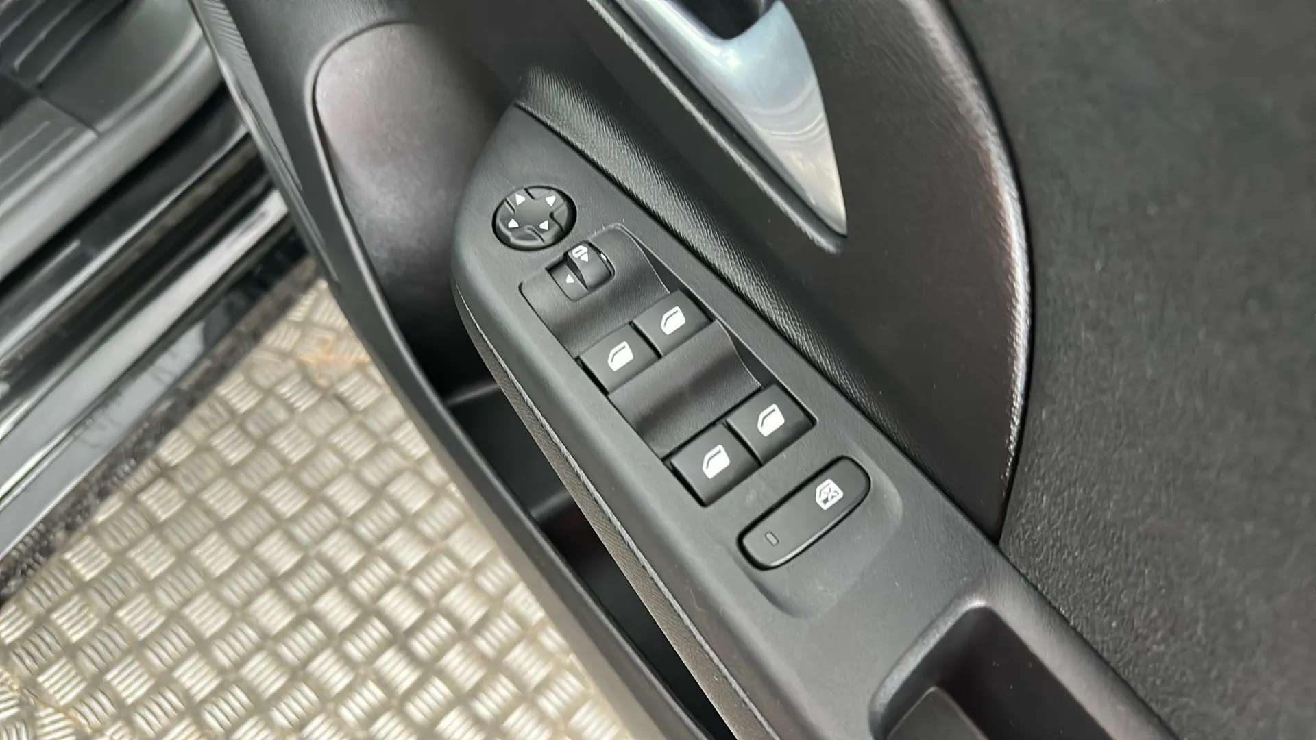2025 VAUXHALL CORSA 2025 VAUXHALL CORSA