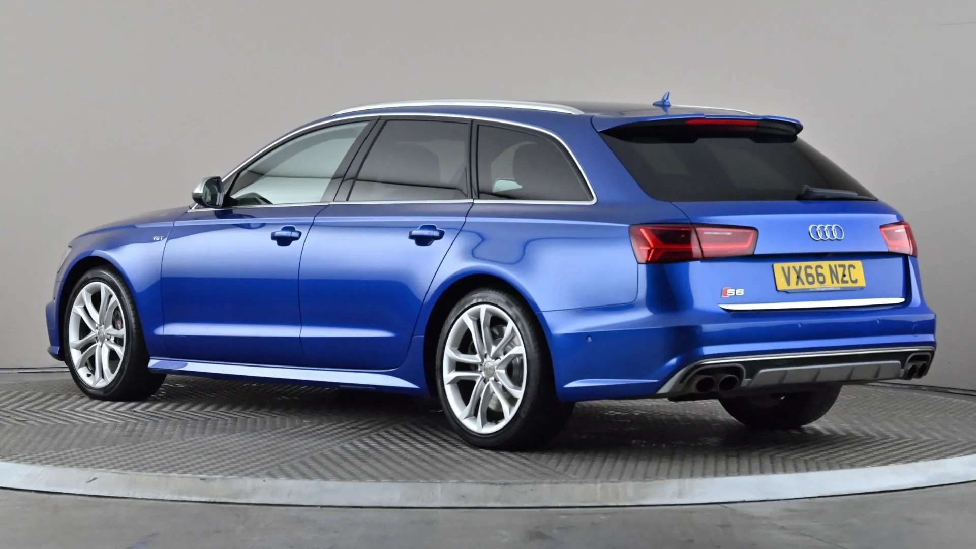 A 2016 AUDI A6 S6 TFSI Quattro S Tronic A 2016 AUDI A6 S6 TFSI Quattro S Tronic