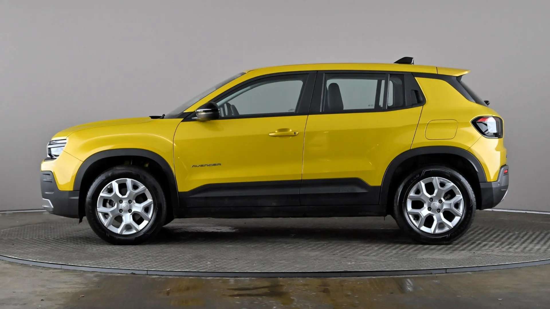 A 2024 JEEP AVENGER 115kW Altitude 54kWh Auto A 2024 JEEP AVENGER 115kW Altitude 54kWh Auto