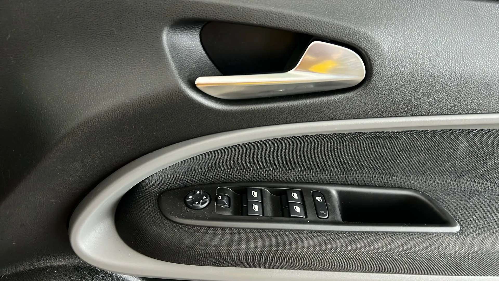 2024 JEEP AVENGER 2024 JEEP AVENGER