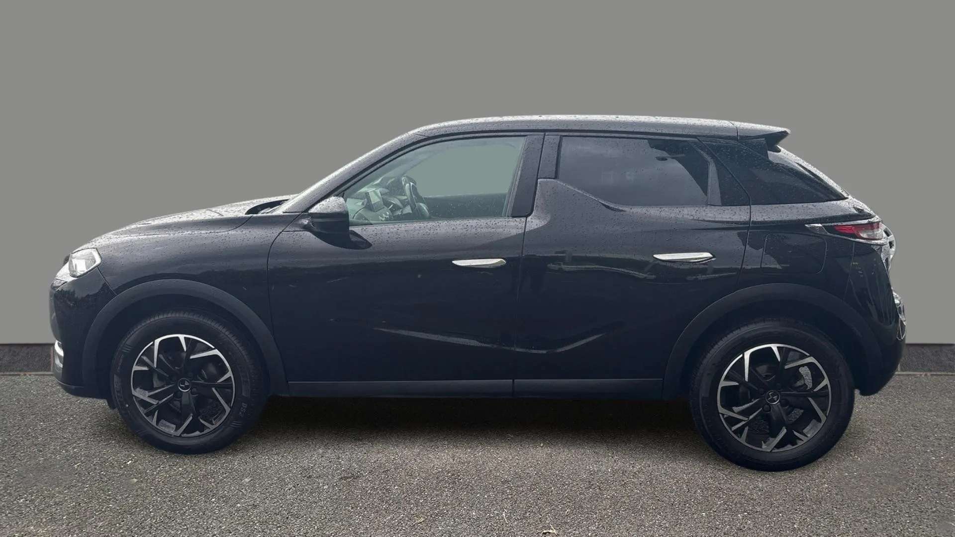 A 2019 DS DS 3 1.5 BlueHDi Prestige A 2019 DS DS 3 1.5 BlueHDi Prestige