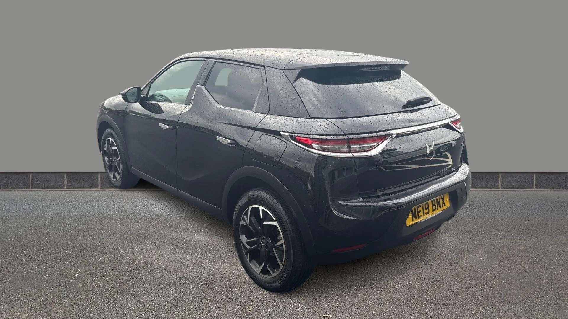 A 2019 DS DS 3 1.5 BlueHDi Prestige A 2019 DS DS 3 1.5 BlueHDi Prestige
