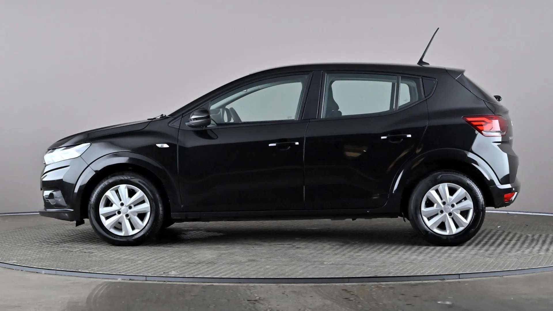 A 2023 DACIA SANDERO 1.0 Tce Bi-Fuel Expression A 2023 DACIA SANDERO 1.0 Tce Bi-Fuel Expression