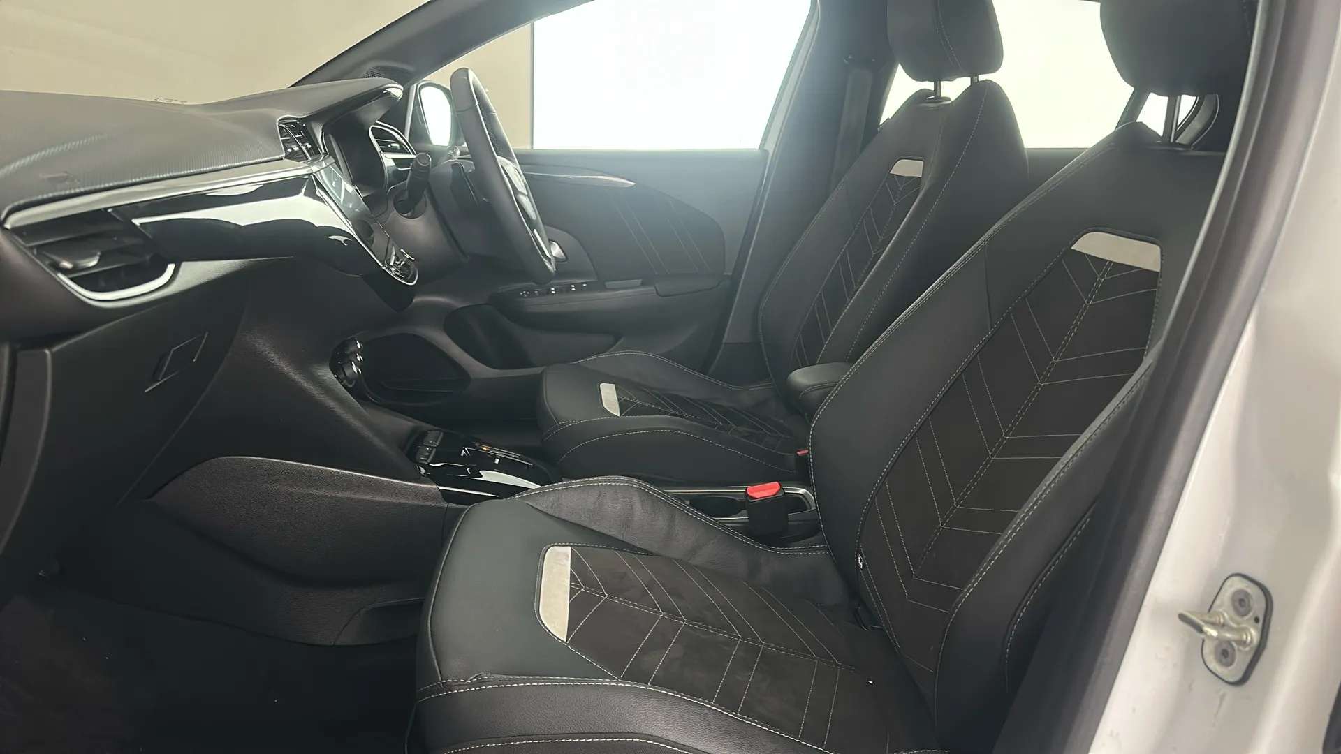 2024 VAUXHALL CORSA 2024 VAUXHALL CORSA