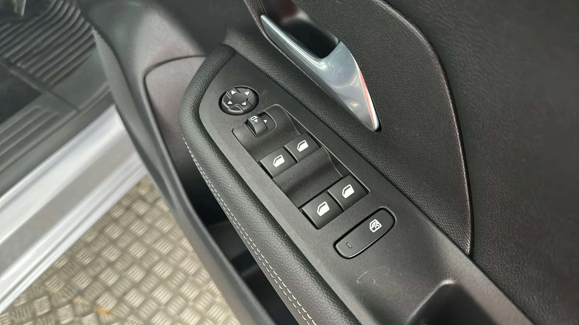 2025 VAUXHALL MOKKA 2025 VAUXHALL MOKKA