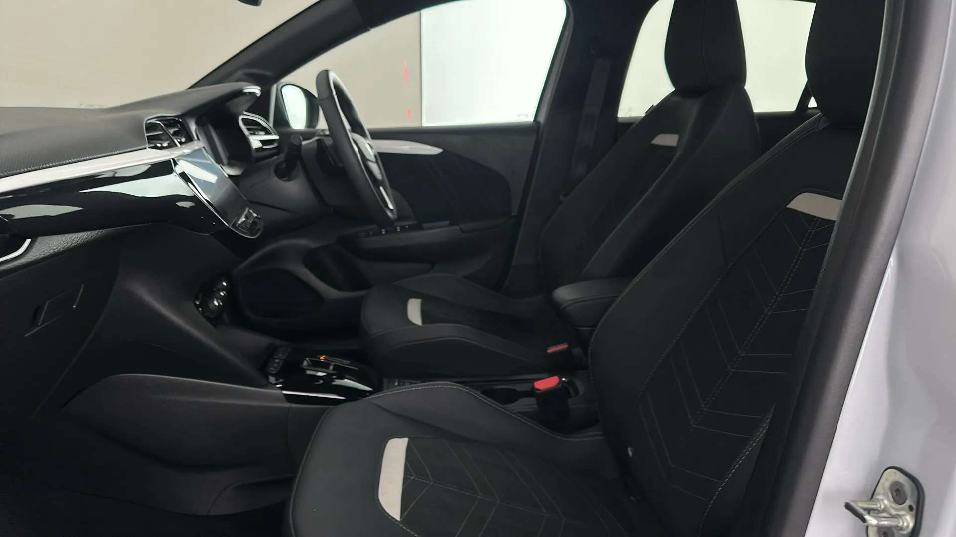 2025 VAUXHALL CORSA 2025 VAUXHALL CORSA