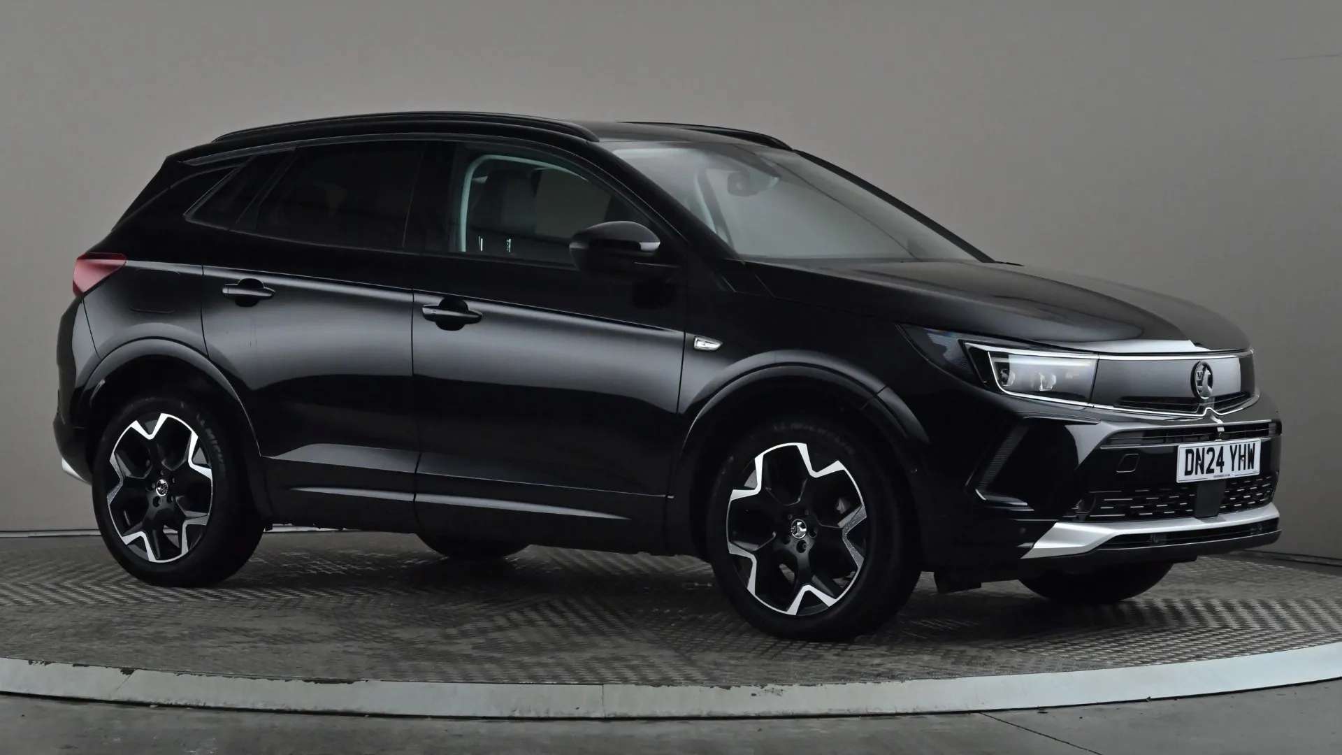 A 2024 VAUXHALL GRANDLAND 1.2 Turbo Ultimate Auto A 2024 VAUXHALL GRANDLAND 1.2 Turbo Ultimate Auto